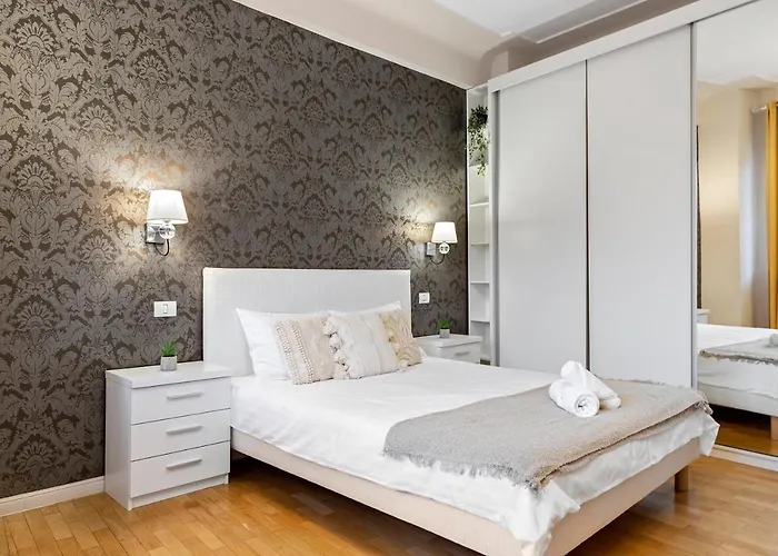 Heart Retreat Elegant * Bucharest