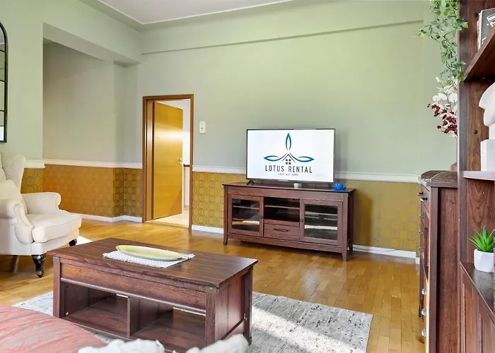 Heart Retreat Elegant Apartment Bucharest