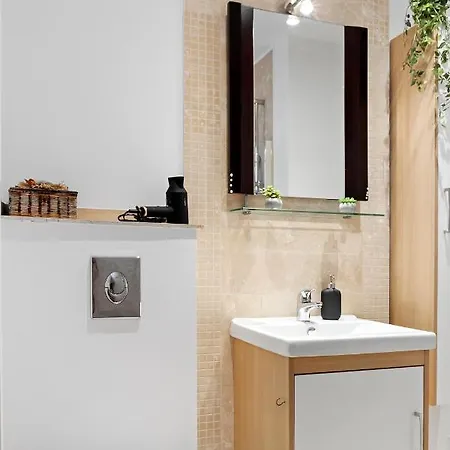 Heart Retreat Elegant *