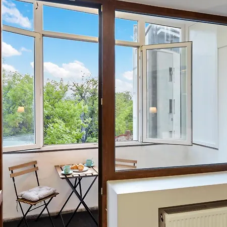 Apartment City Heart Retreat Elegant