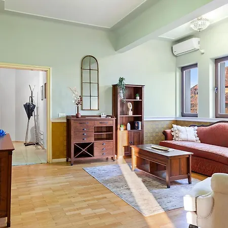 Apartment Heart Retreat Elegant